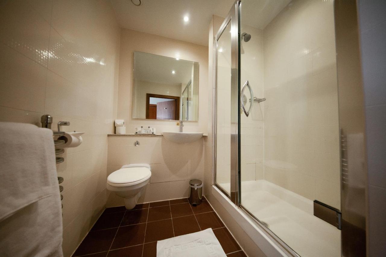 Berwick Manor Hotel Rainham  Kültér fotó